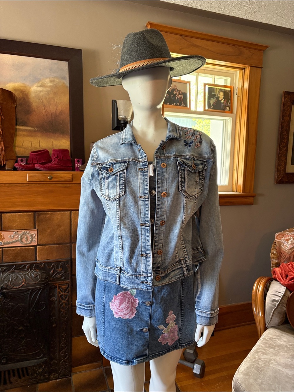 # 153  Adorable, embroidered jean jacket